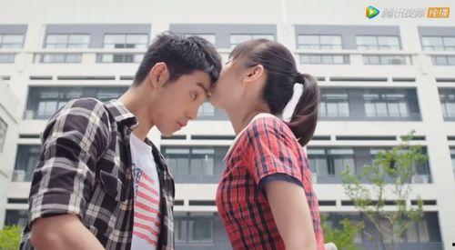 国产情侣91,甜蜜瞬间，浪漫时光  第3张